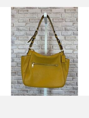 Coach Rori Shoulder Bag, Mustard yellow, One Size, Used - Good